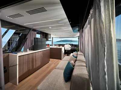 Salon of Blue Moon, a Explorer Yacht Explorer Fly 62 yacht at Općina Sukošan, Croatia