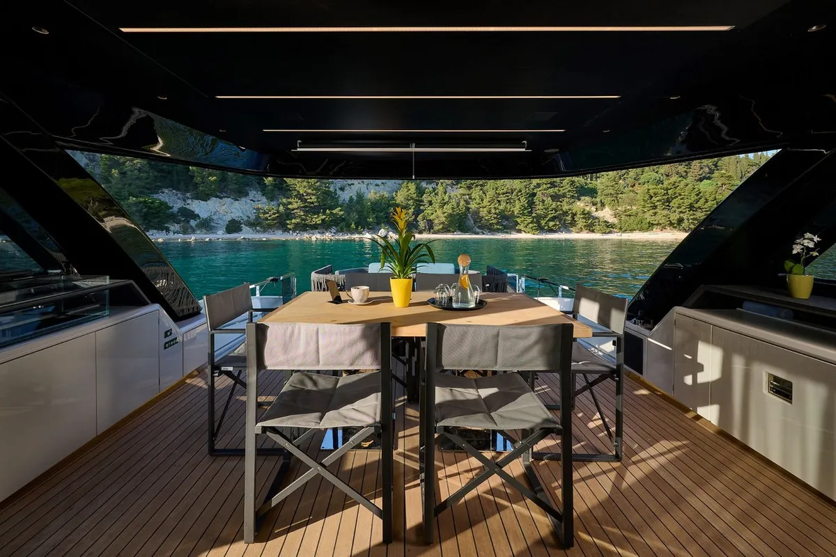 Deck of Blue Moon, a Explorer Yacht Explorer Fly 62 yacht at Općina Sukošan, Croatia