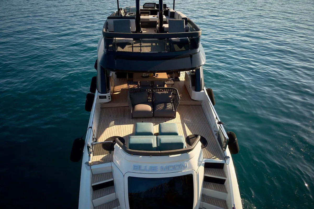 Deck of Blue Moon, a Explorer Yacht Explorer Fly 62 yacht at Općina Sukošan, Croatia
