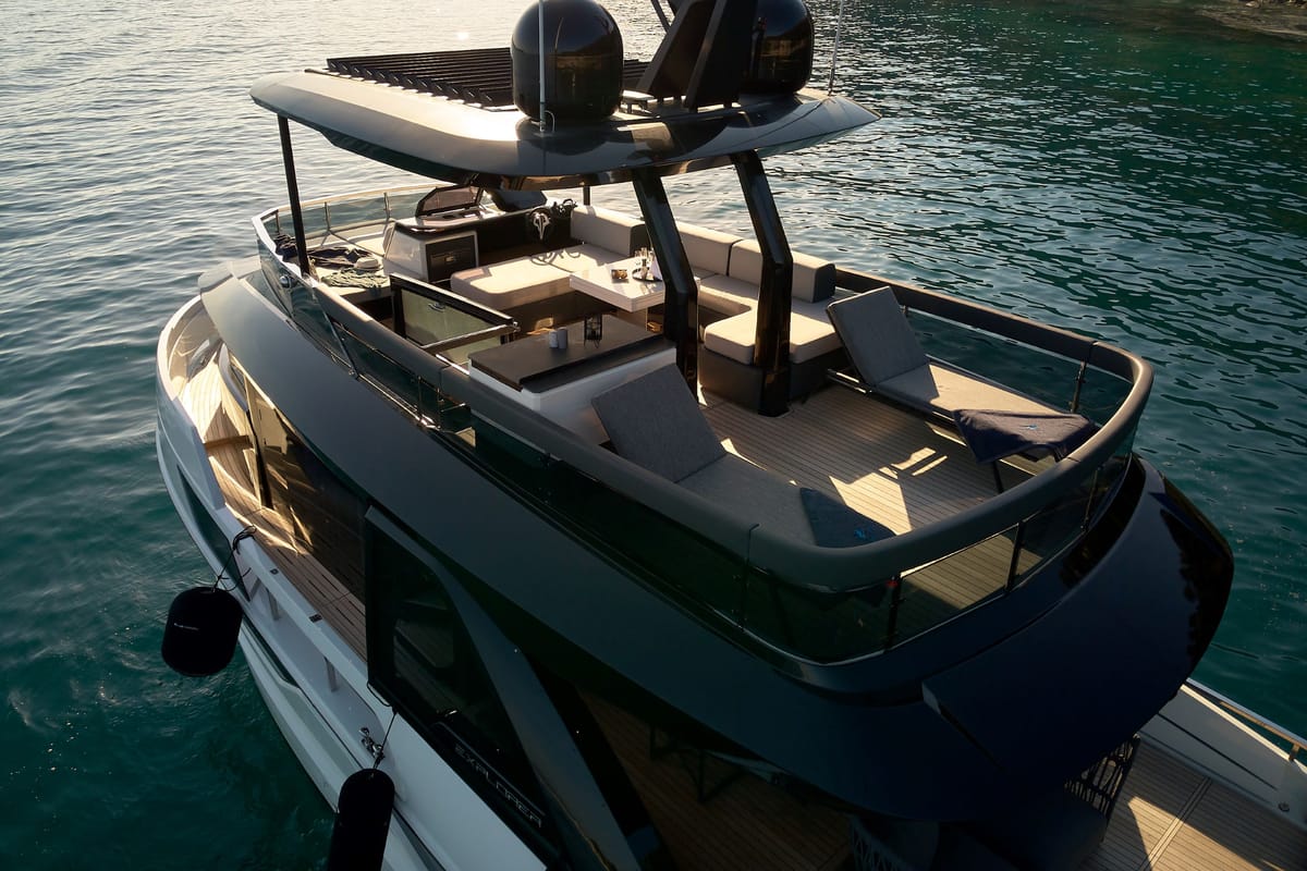 Deck of Blue Moon, a Explorer Yacht Explorer Fly 62 yacht at Općina Sukošan, Croatia