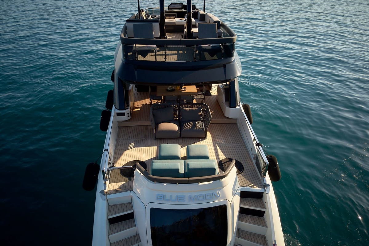 Deck of Blue Moon, a Explorer Yacht Explorer Fly 62 yacht at Općina Sukošan, Croatia