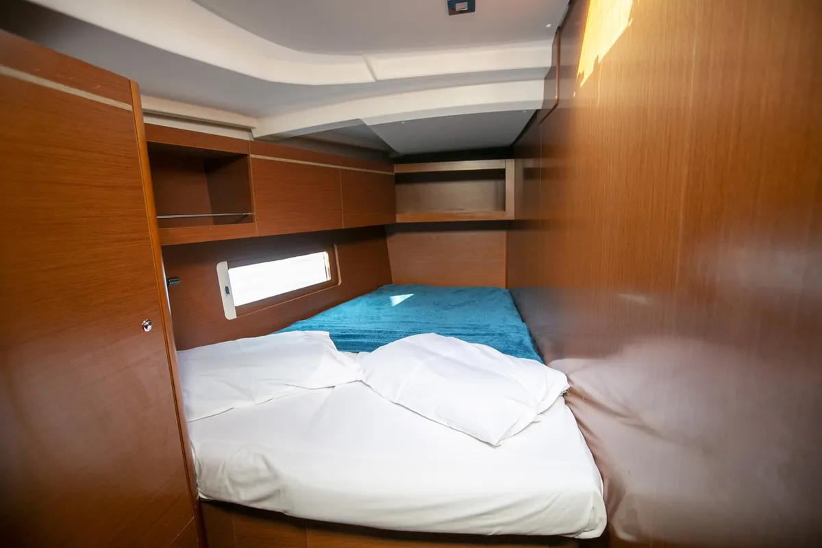 Cabin on Dancing Queen, a Beneteau Oceanis 46.1 sailboat at Athens, Greece