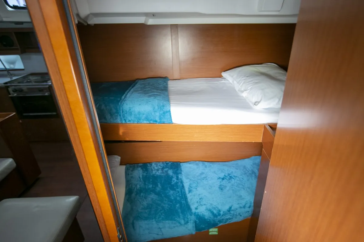 Cabin on Dancing Queen, a Beneteau Oceanis 46.1 sailboat at Athens, Greece