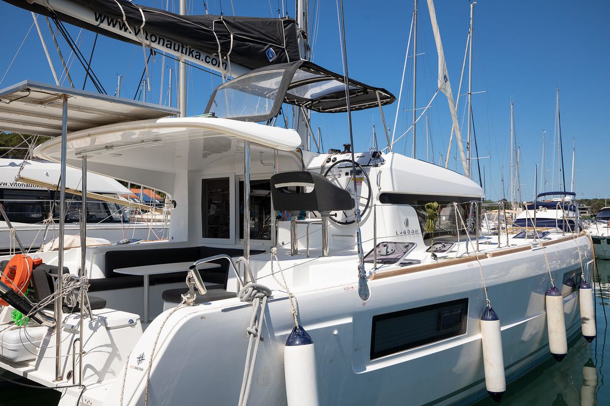 Exterior view of Yolo, a Lagoon 40 catamaran at Općina Medulin, Croatia