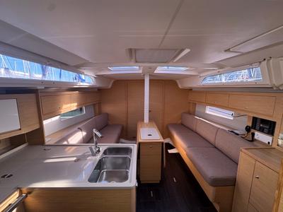 Salon of Thais, a Dufour 37 sailboat at La Rochelle, France