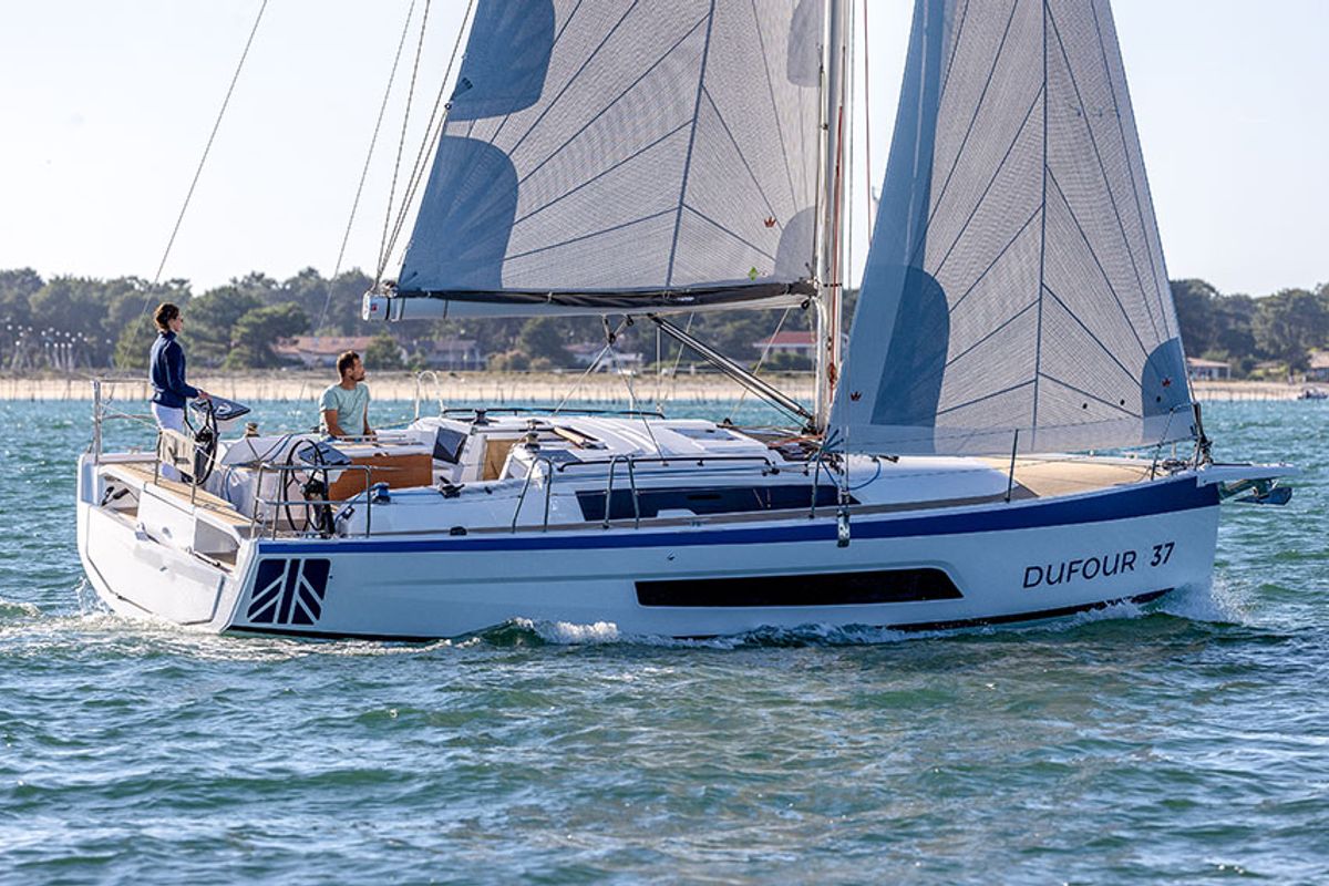 Exterior view of Thais, a Dufour 37 sailboat at La Rochelle, France