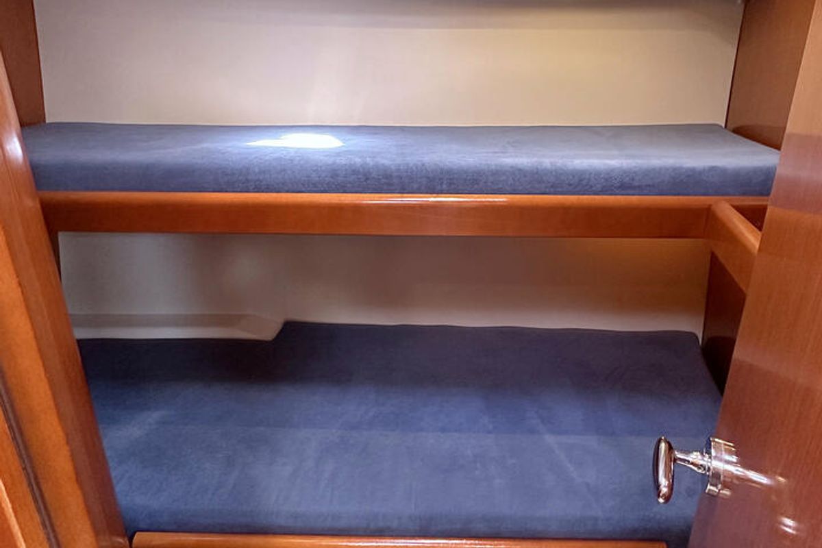 Cabin on Andrea, a Beneteau Oceanis 43 sailboat at Heiligenhafen, Germany