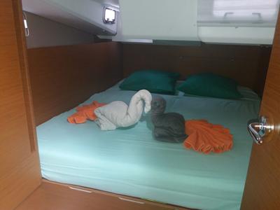 Cabin on Moon, a Jeanneau Sun Odyssey 440 sailboat at Alameda, United States