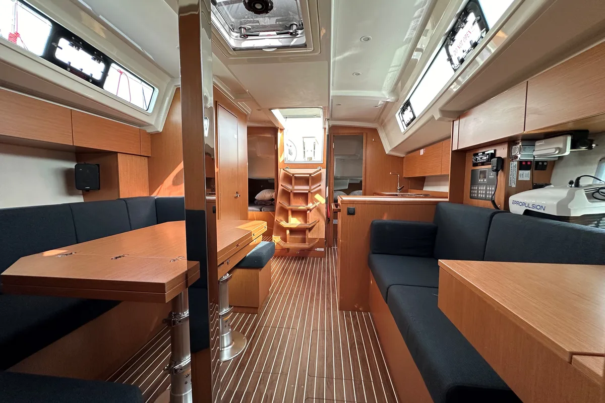 Exterior view of S/Y Sienna, a Bavaria C38 sailboat at Athens, Greece