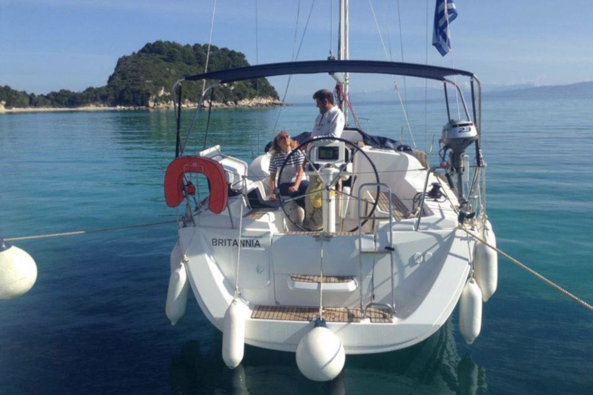 Exterior view of Britannia, a Jeanneau Sun Odyssey 33i sailboat at Gouvia, Greece