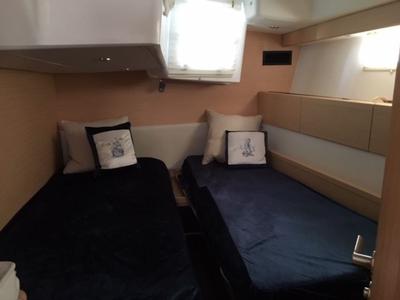 Cabin on Padraigin II, a Jeanneau 58 sailboat at Chesapeake, United States