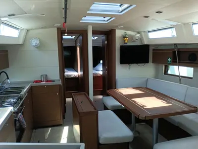 Salon of Zoe, a Beneteau Oceanis 46.1 sailboat at Volos Municipality, Greece