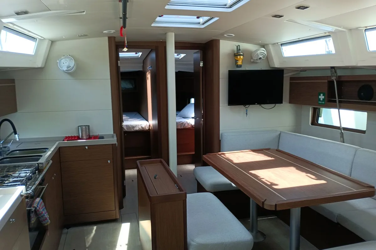 Salon of Zoe, a Beneteau Oceanis 46.1 sailboat at Volos Municipality, Greece