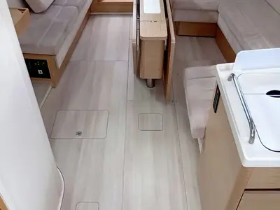 Salon of Eleni, a Hanse Yachts Hanse 418 sailboat at Kontokali, Greece