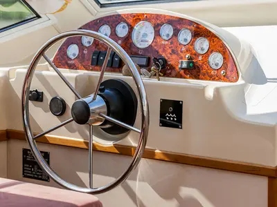 Cockpit of E400-35, a Pénichette Europa E.400 motorboat at Chioggia, Italy
