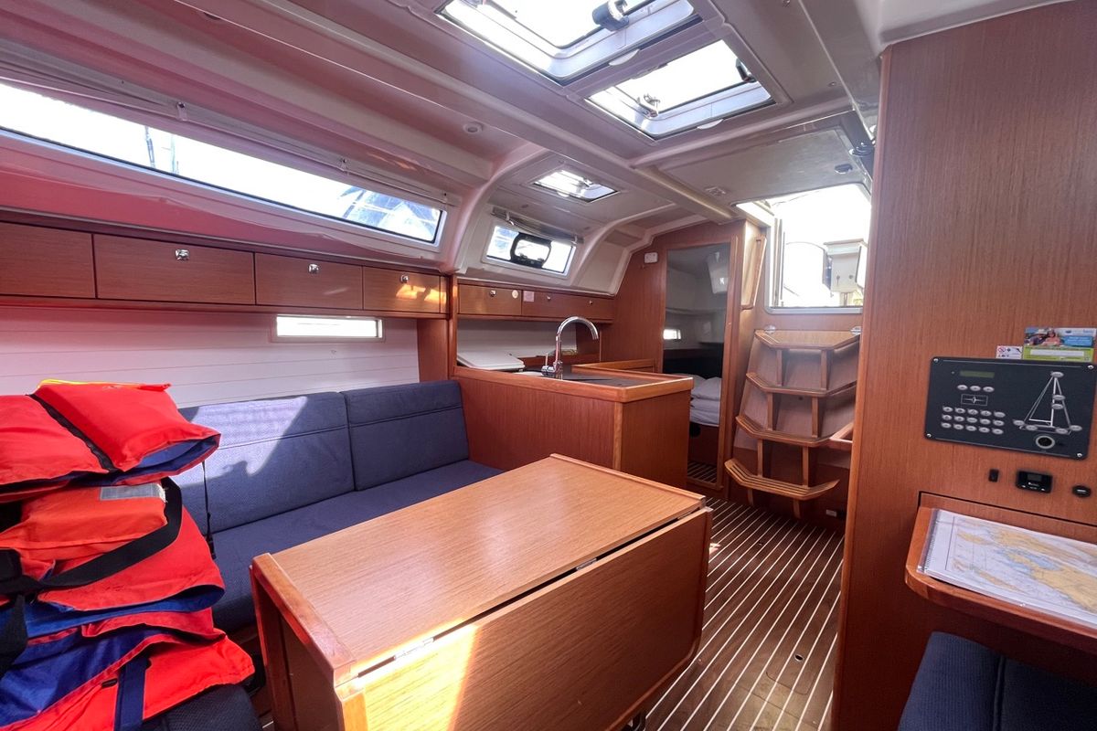 Salon of GITA, a Bavaria Cruiser 37 sailboat at Općina Sukošan, Croatia