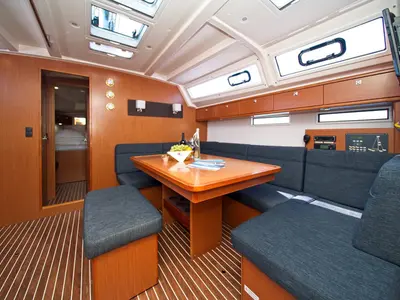 Salon of MH 52, a Bavaria Cruiser 46 sailboat at Murter, Croatia