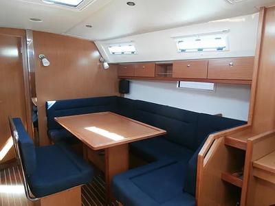 Salon of Daidalos, a Bavaria 40 Cruiser sailboat at Municipal Unit of Ellomenos, Greece