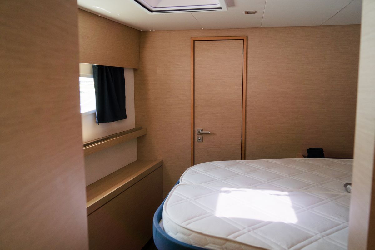 Cabin on Premium, a Fountaine Pajot Saona 47 catamaran at Castellammare del Golfo, Italy