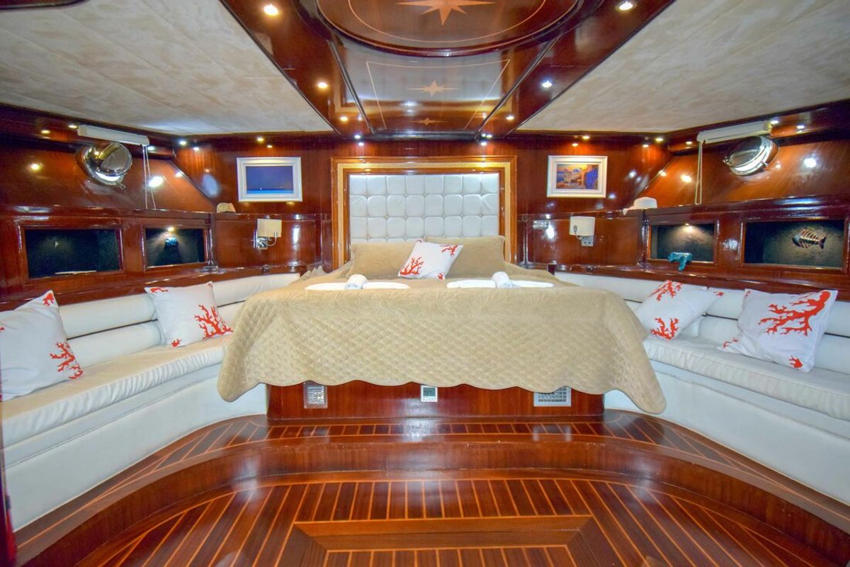Cabin on Perla Del Mar II, a Unknown M/S Perla Del Mar II yacht at Marmaris, Turkey