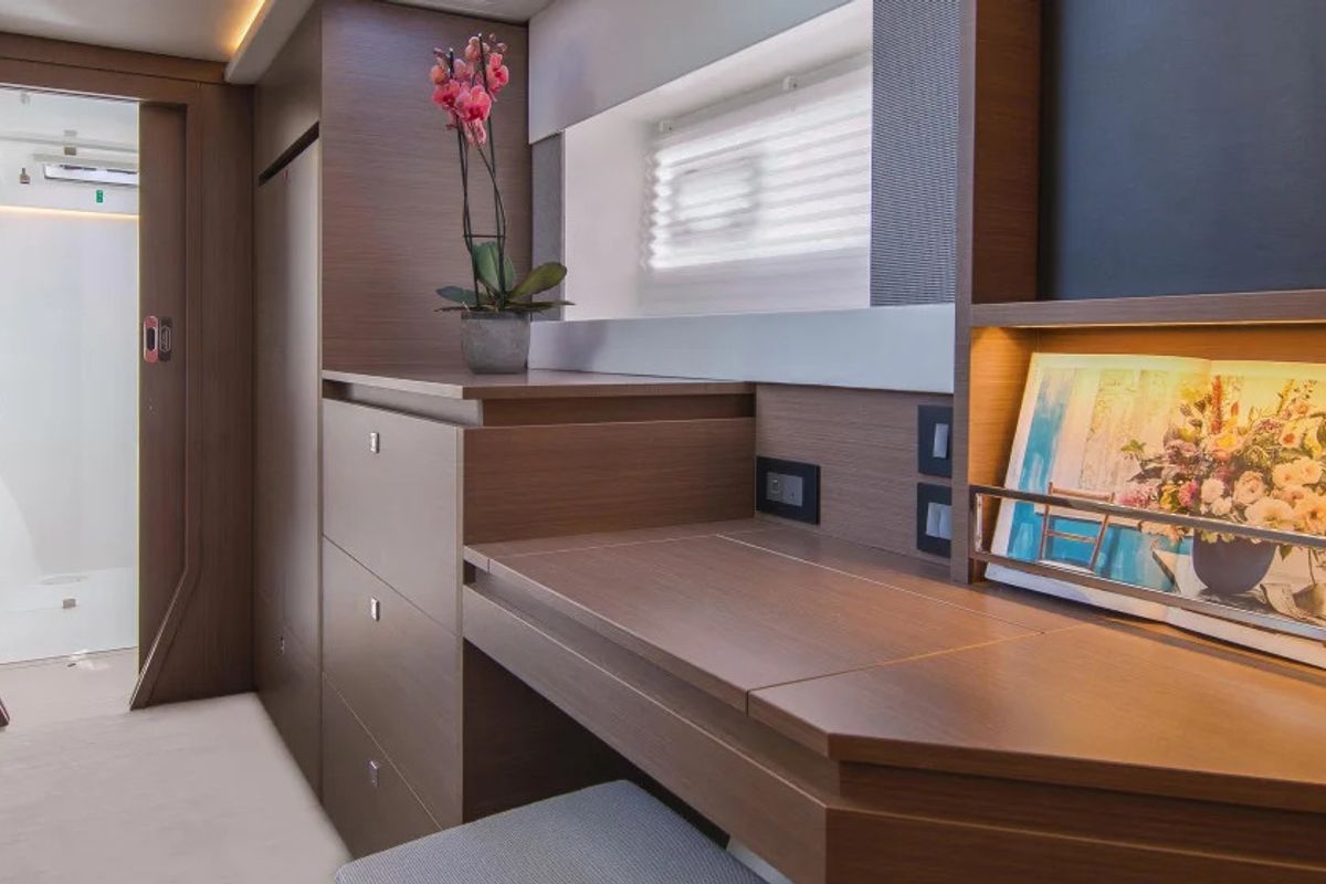 Cabin on Moorings 4200/3/3 Exclusive, a Leopard 42 catamaran at Placencia, Belize