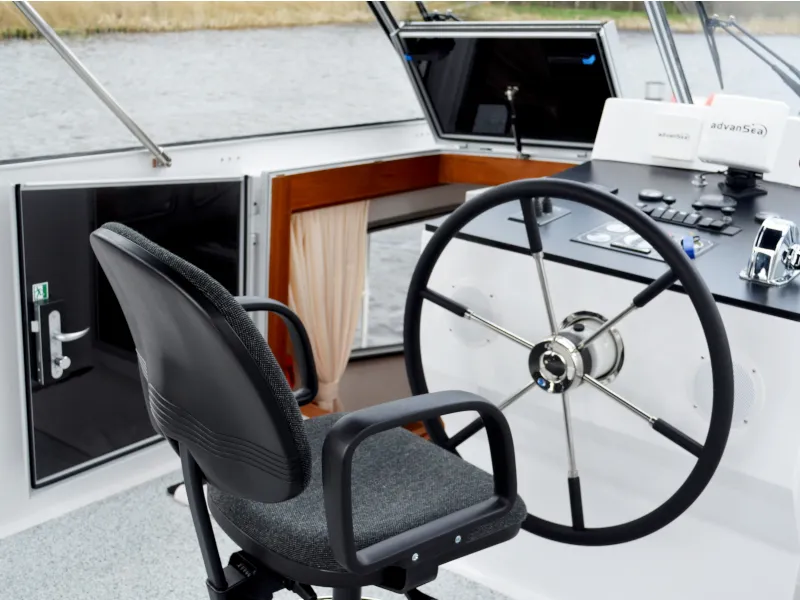 Cockpit of Drait 133, a De Drait Advantage 38 motorboat at Drachten, Netherlands