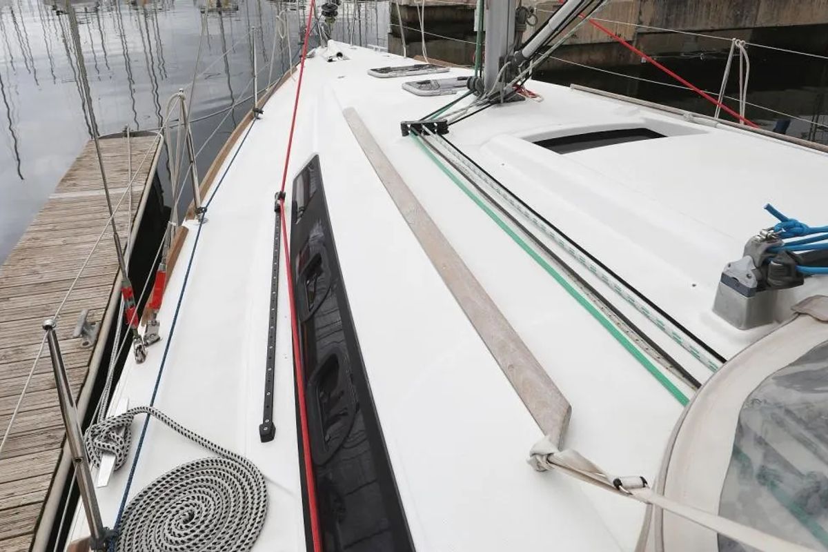 Deck of Star Elisabeth , a Beneteau Oceanis 34 sailboat at Punat, Croatia