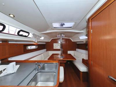 Salon of Star Elisabeth , a Beneteau Oceanis 34 sailboat at Punat, Croatia
