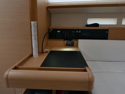Salon of Impavida, a Jeanneau Sun Odyssey 519 sailboat at San Vincenzo, Italy