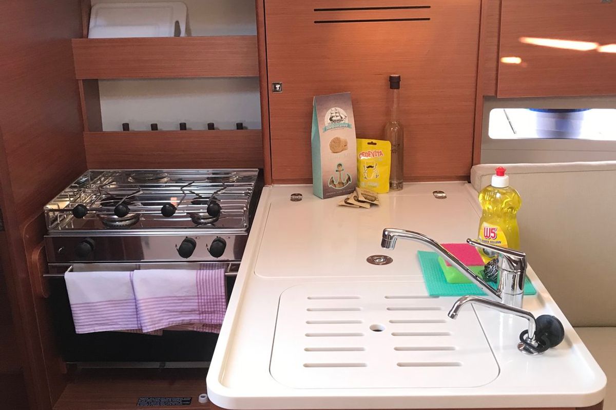 Cabin on Mio, a Dufour 310 GL sailboat at Primošten, Croatia