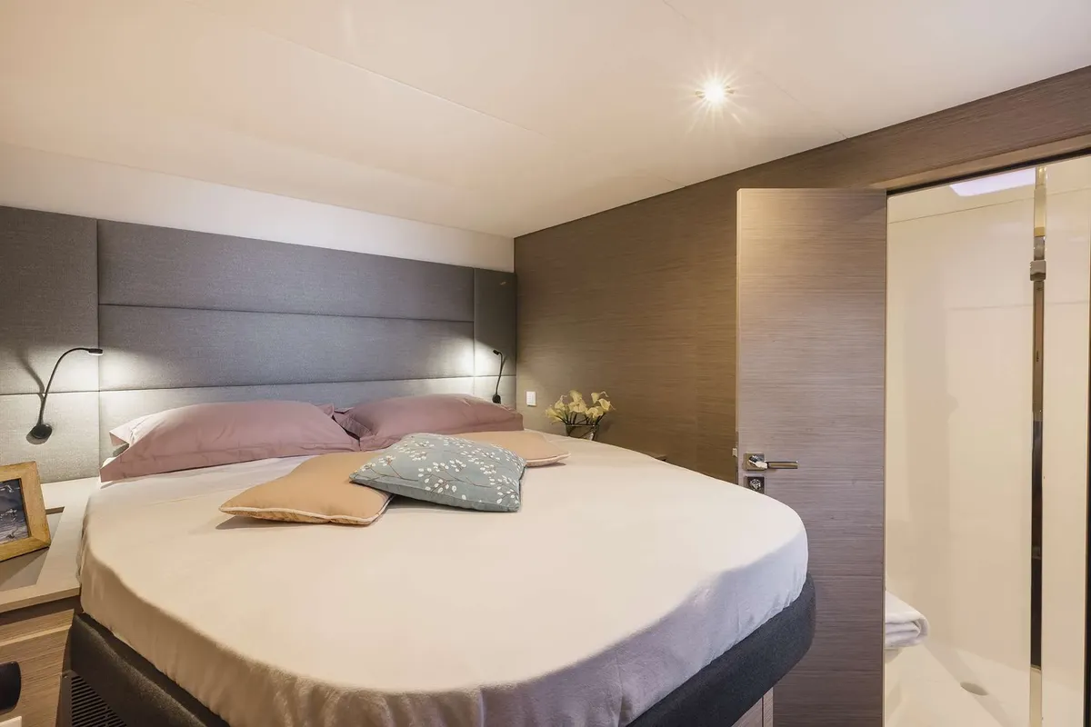 Cabin on Second Wind, a Fountaine Pajot Aura 51 catamaran at Chesapeake, United States