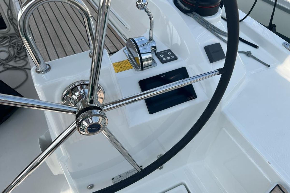 Cockpit of Rosalba, a Beneteau Oceanis 40.1 sailboat at Capo d'Orlando, Italy