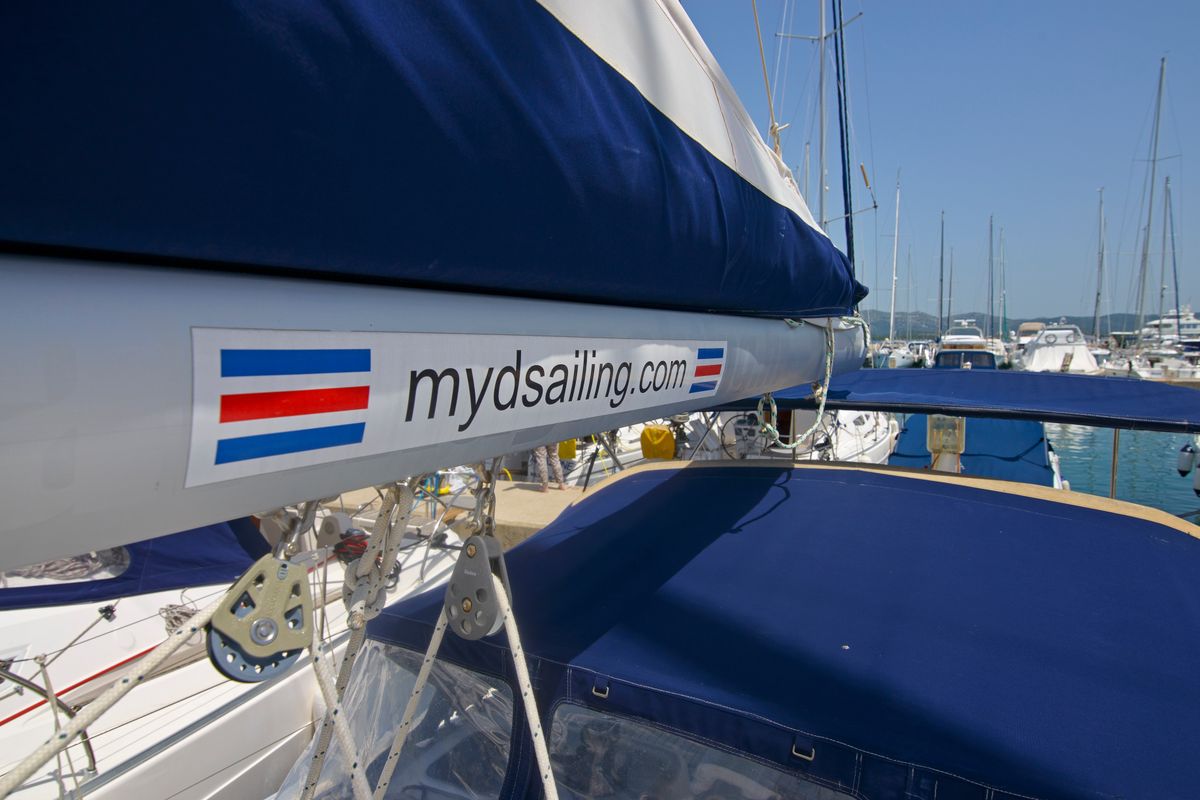 Helena, a Beneteau Cyclades 39.3 sailboat at Betina, Croatia