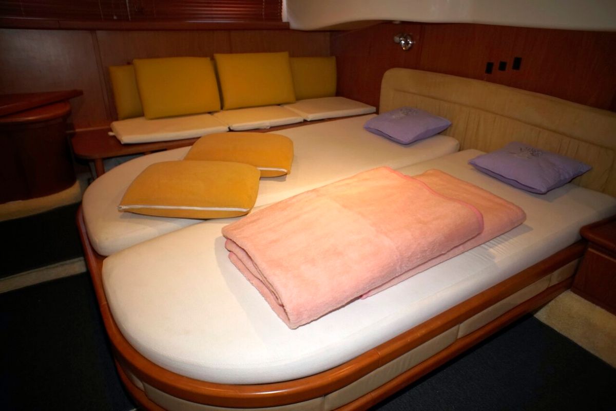 Cabin on Lady Veronika, a Gobbi 425 SC yacht at Punat, Croatia