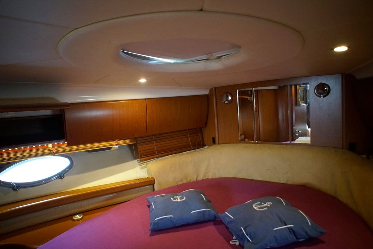 Cabin on Lady Veronika, a Gobbi 425 SC yacht at Punat, Croatia
