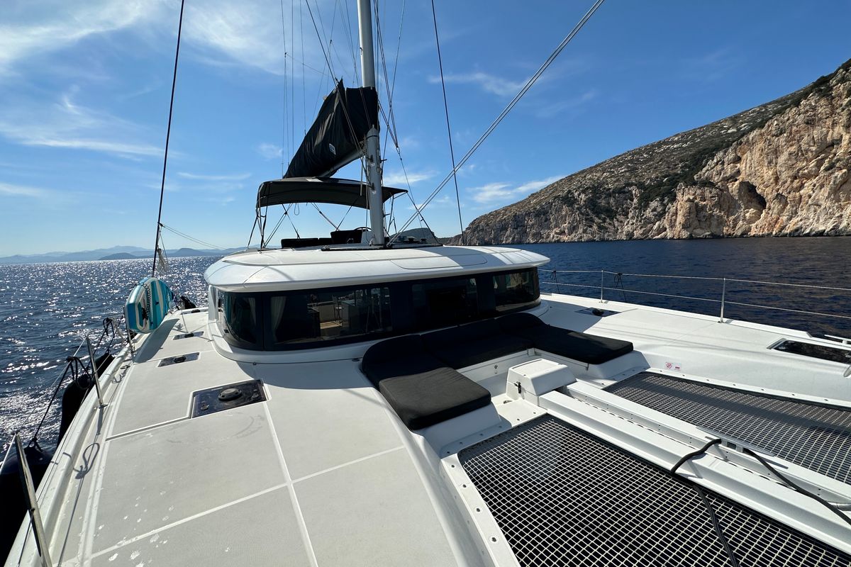 Deck of Sella III, a Lagoon 46 catamaran at Figari/Golfo Aranci, Italy