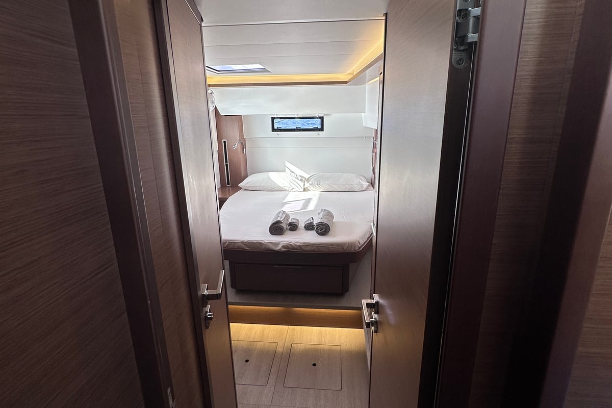 Cabin on Sella III, a Lagoon 46 catamaran at Figari/Golfo Aranci, Italy