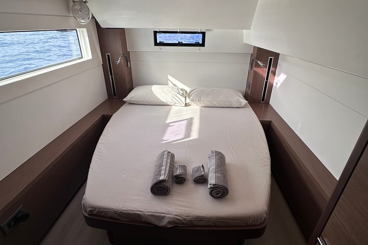 Cabin on Sella III, a Lagoon 46 catamaran at Figari/Golfo Aranci, Italy