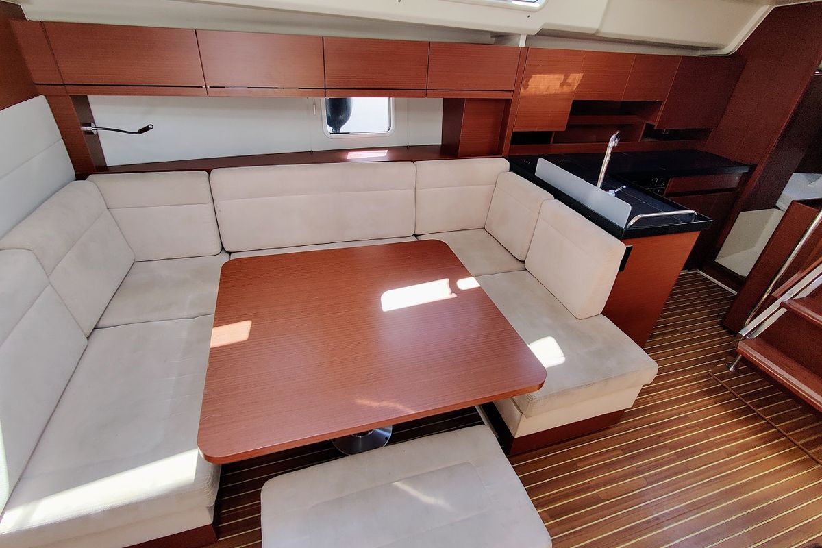 Salon of Aura II, a Hanse Yachts Hanse 458 sailboat at Općina Sukošan, Croatia