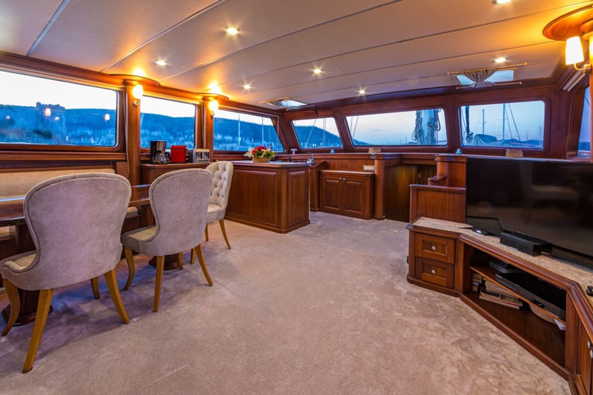 Salon of Dea Del Mare, a Custom Made Dea Del Mare yacht at Bodrum, Turkey