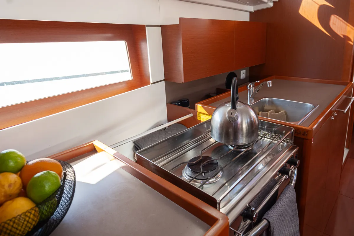Galley of Hydra, a Beneteau Oceanis 38.1 sailboat at Grad Pula, Croatia