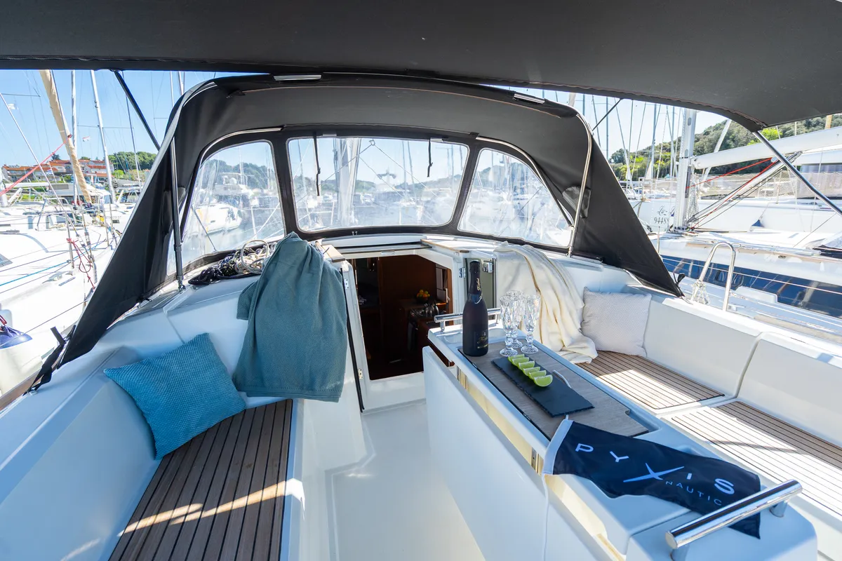 Cockpit of Hydra, a Beneteau Oceanis 38.1 sailboat at Grad Pula, Croatia