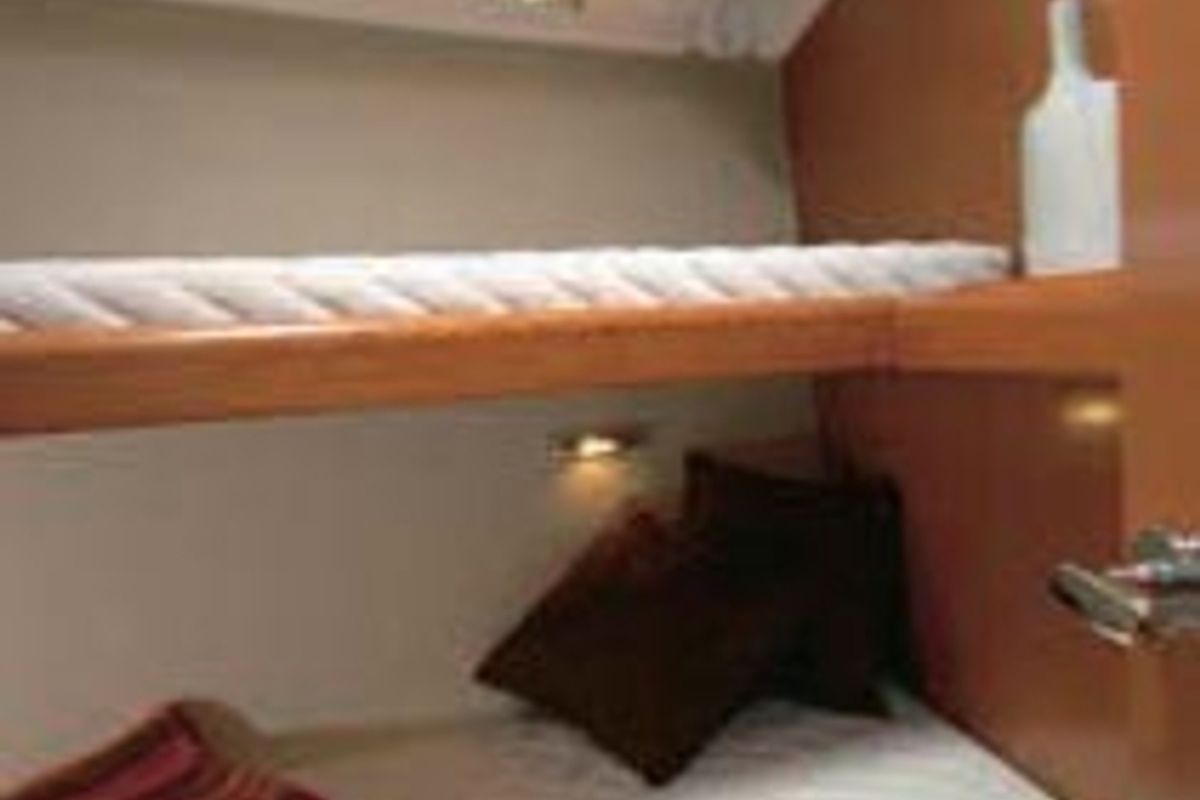 Cabin on Optimus, a Beneteau Oceanis 43 sailboat at Nieuwpoort, Belgium