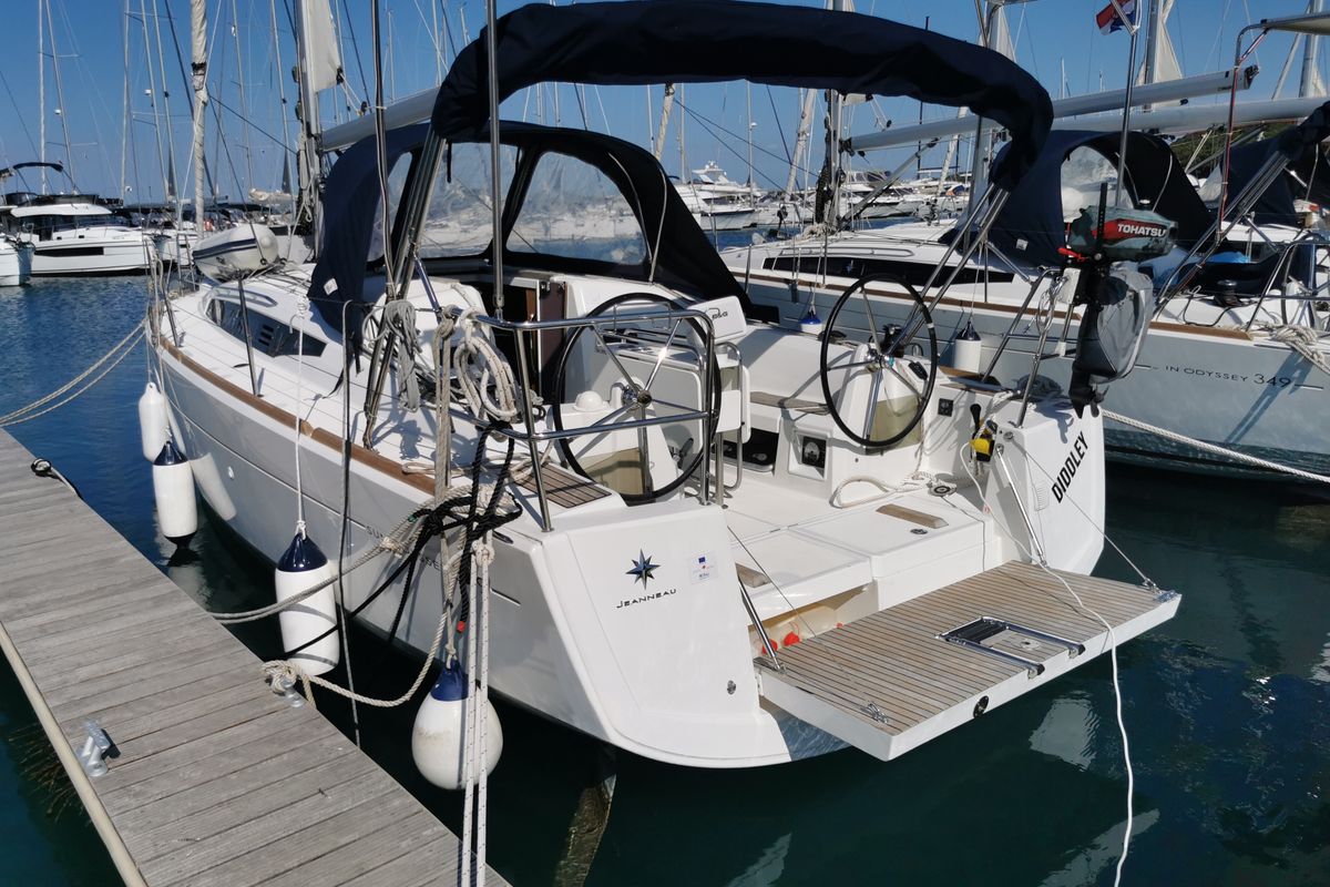 Exterior view of Diddley, a Jeanneau Sun Odyssey 349 sailboat at Općina Pakoštane, Croatia