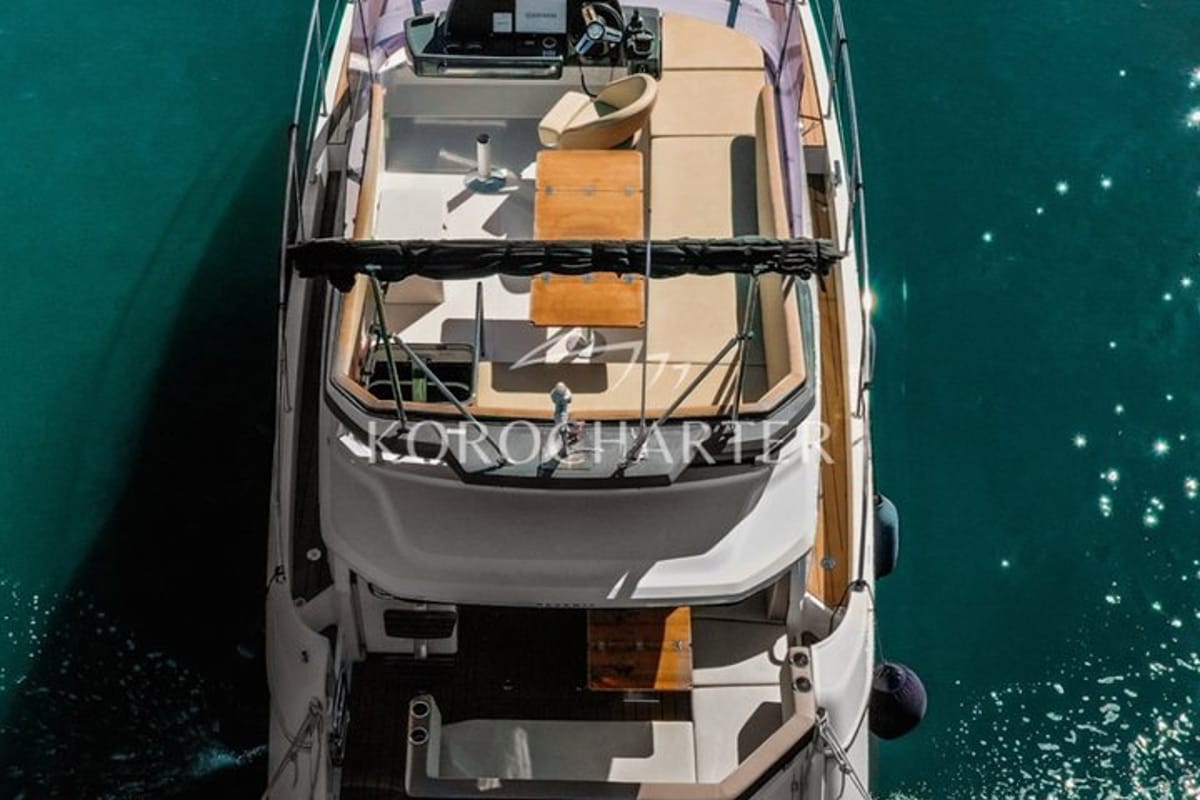 Neptun, a Bavaria R40 Fly yacht at Punat, Croatia