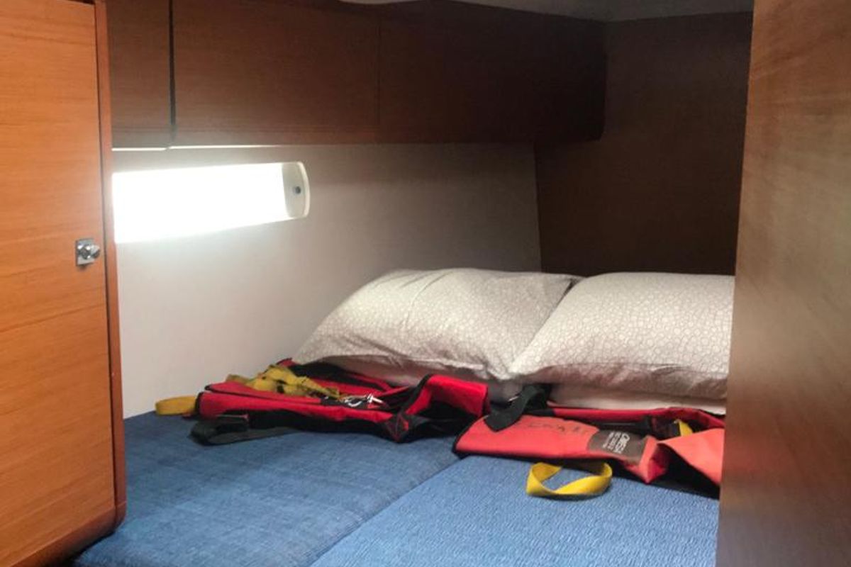 Cabin on Alboran Grappa, a Jeanneau Sun Odyssey 519 sailboat at es Jonquet, Spain