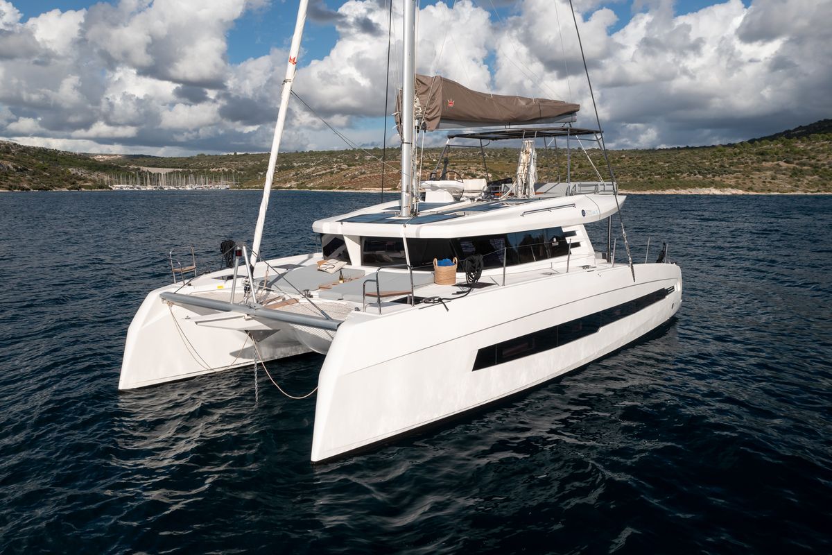 Salon of Dudu, a Cervetti 44 catamaran at Rodi Garganico, Italy