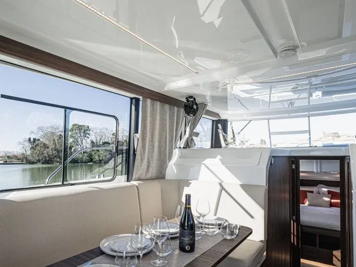 Salon of Liberty - Luxury 1, a Cygnet Liberty motorboat at Castelnaudary, France