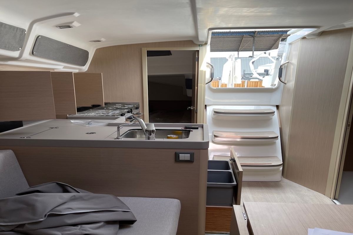 Salon of Philosophie, a Beneteau Oceanis 34.1 sailboat at Baan Salak Phet, Thailand