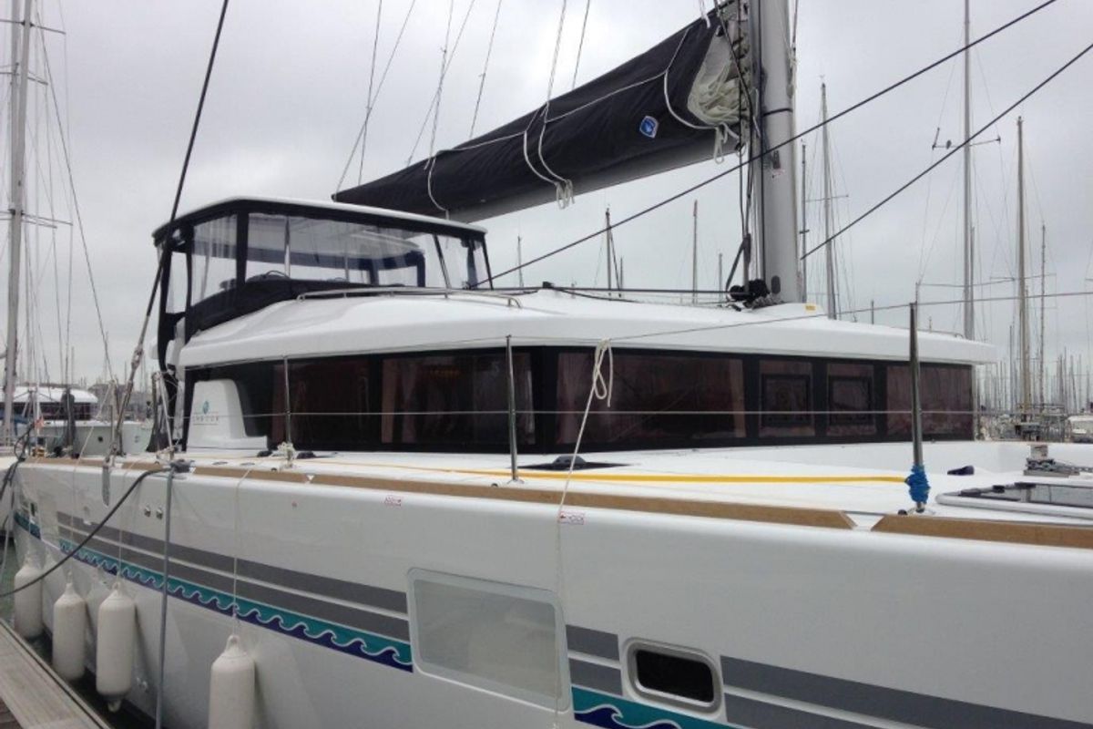 Exterior view of Toja, a Lagoon 450 Sport catamaran at Alameda, United States
